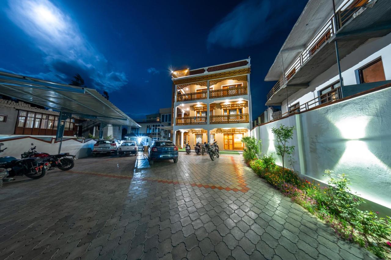 Woosah Hostel Leh Exterior photo